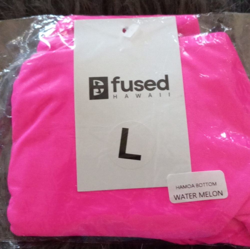 Fused Hawaii watermelon bikini bottoms size large NWT